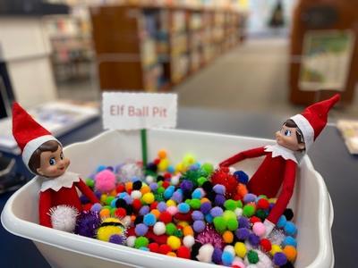 Elf ball pit